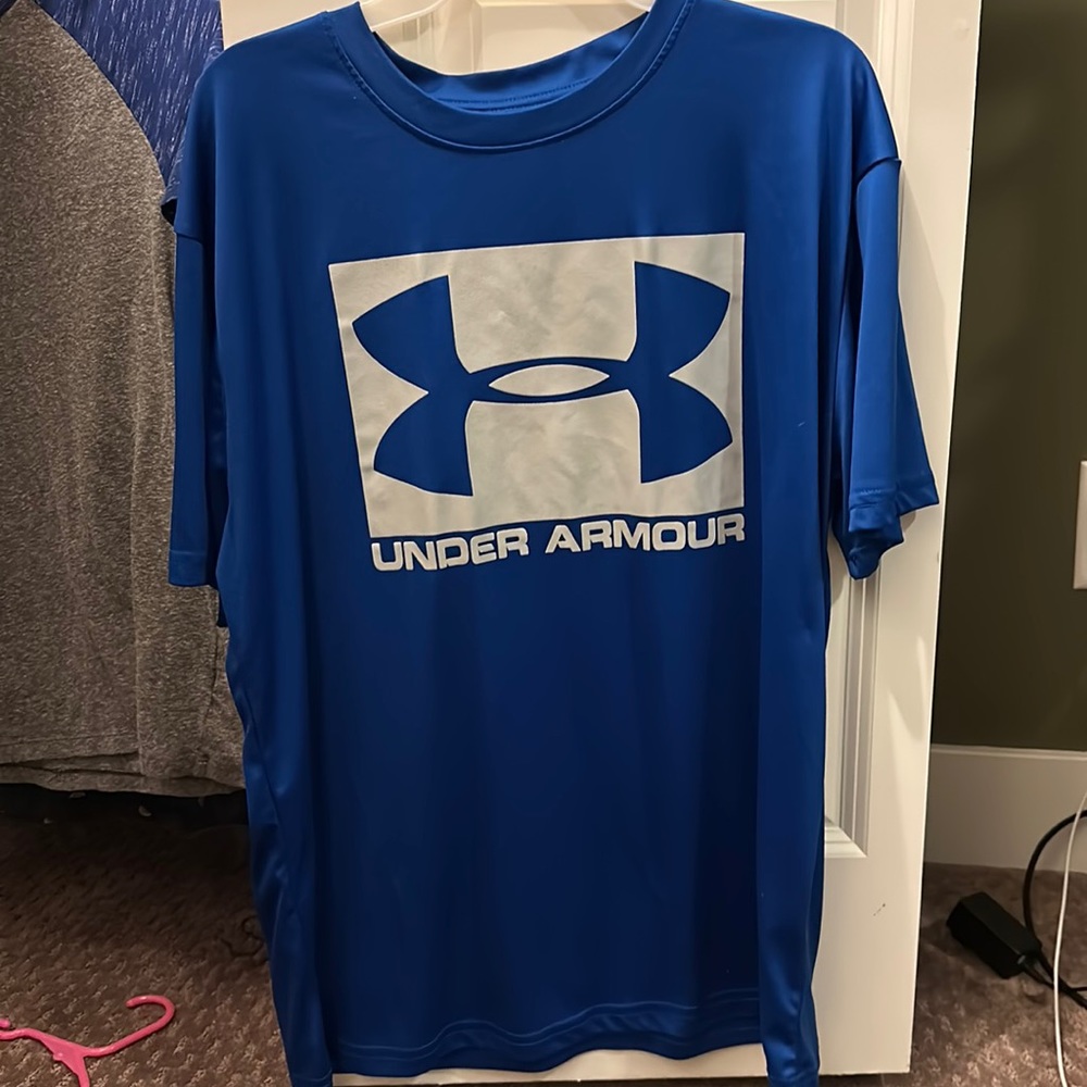 Under Armour Shirt